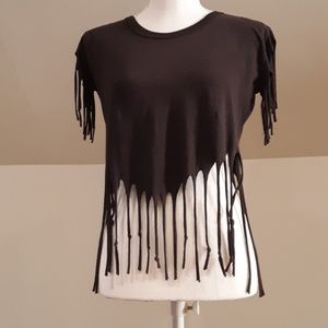 Fringy crop top